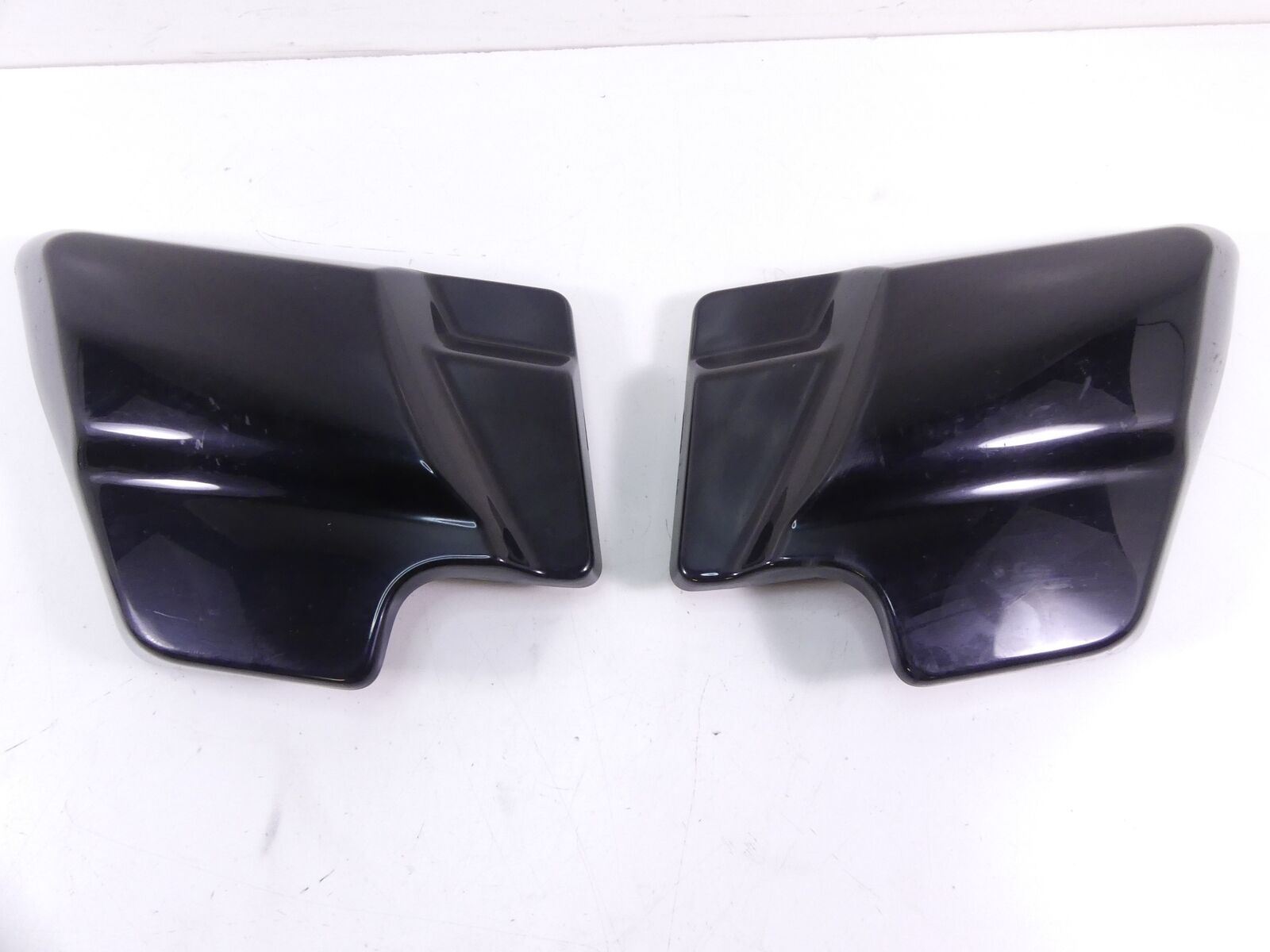 2010 Harley Touring FLHX Street Glide Side Cover Set -Domestic Black 66048-09A