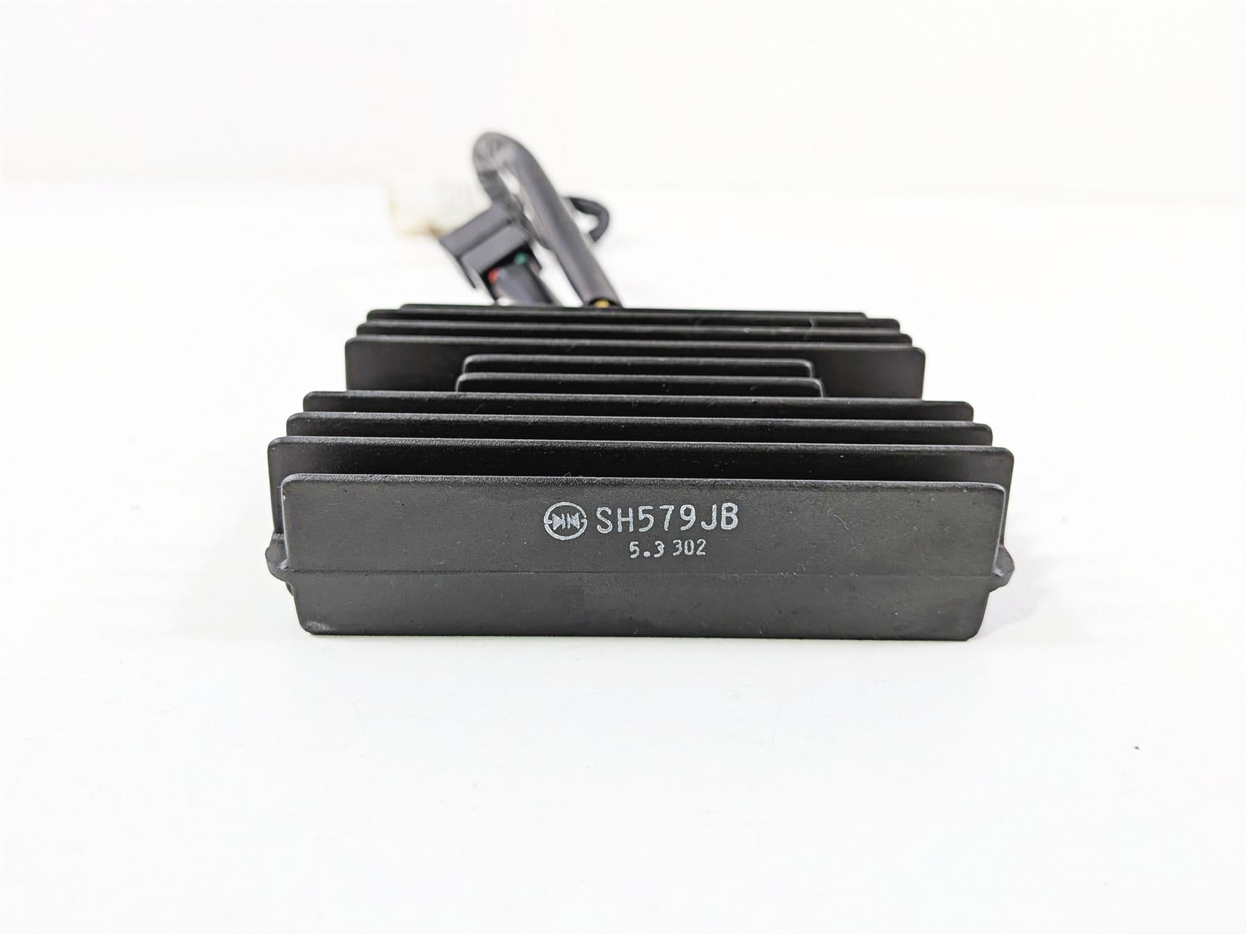 2016 Aprilia RSV 1100 Tuono V4 Factory Rectifier Voltage Regulator B043488 SH579JB {{ shop.shopifyCountryName }} - Mototech271