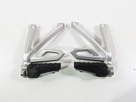 2015 BMW R1200 GS Adv K51 Rear Passenger Footpeg Set 46718526741 46718526742 {{ shop.shopifyCountryName }} - Mototech271