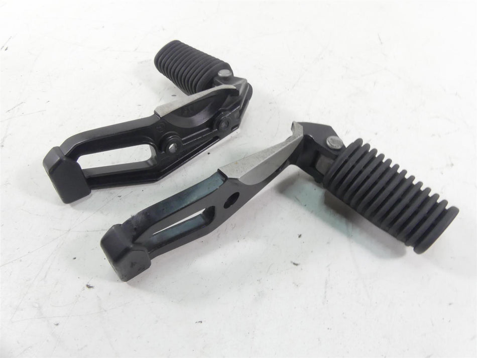 1999 BMW R1100 GS 259E Passenger Footpeg Foot Peg Set 46712314761 46712314762 {{ shop.shopifyCountryName }} - Mototech271
