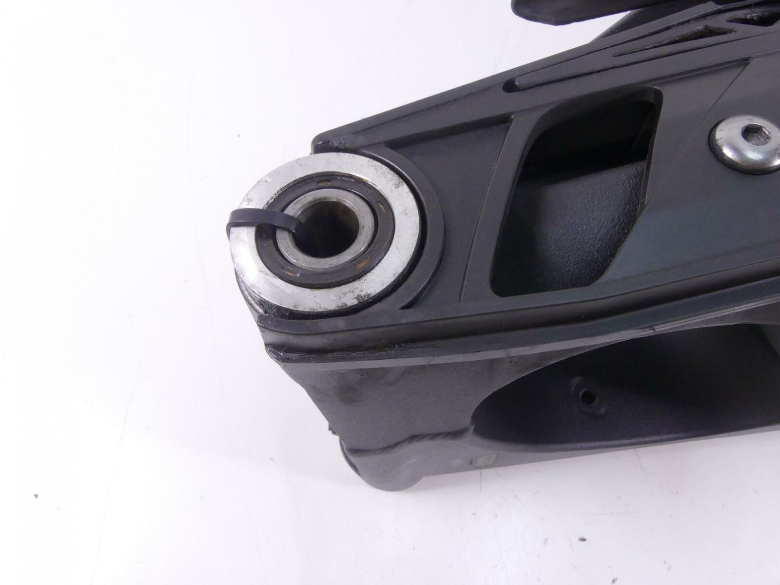 2009 Triumph Street Triple 675R Rear Swingarm Swing Arm Suspension +Axle T205300 {{ shop.shopifyCountryName }} - Mototech271