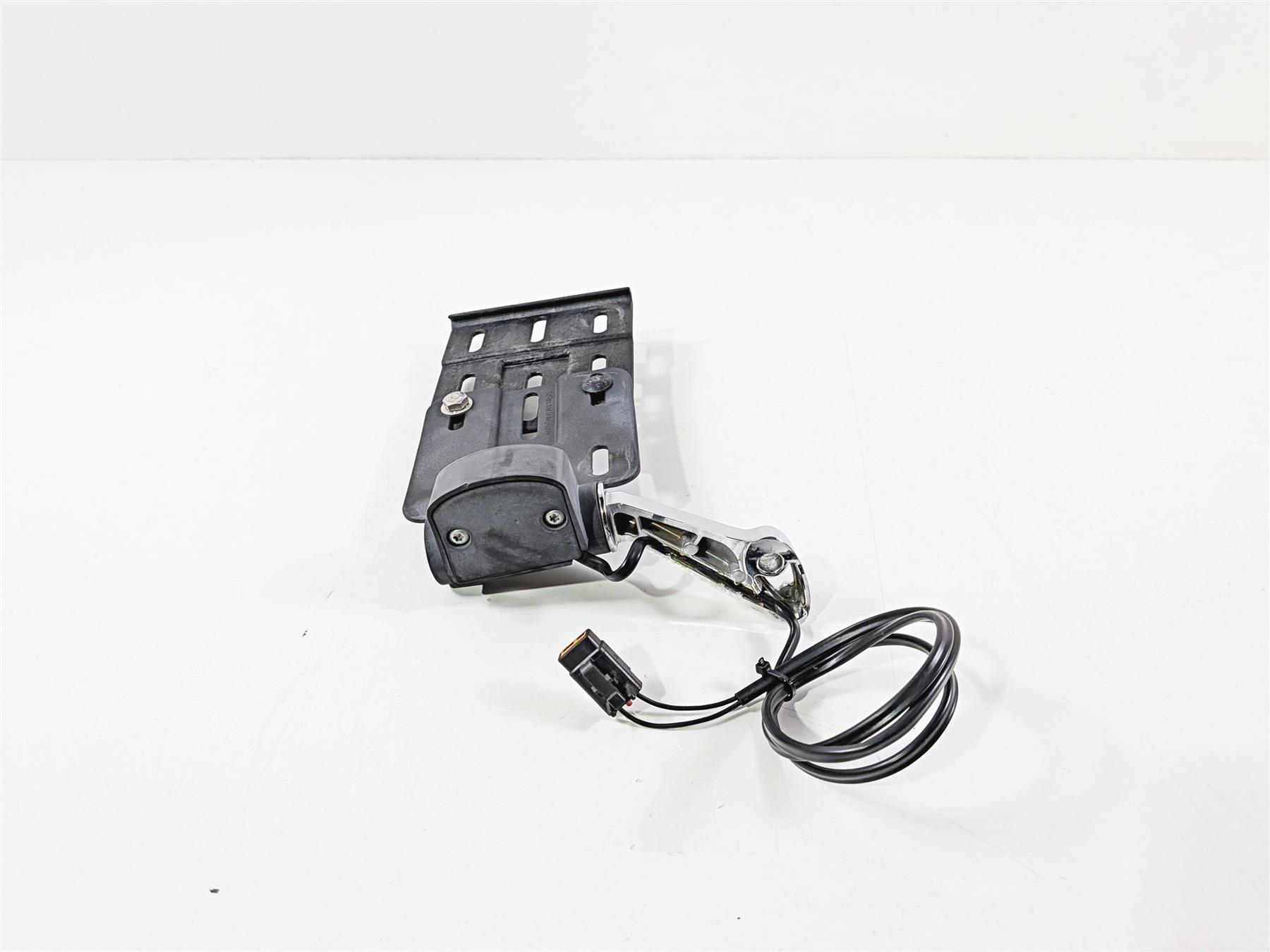 2014 Harley FXSB Softail Breakout License Plate Holder Side 67900145-Mototech271