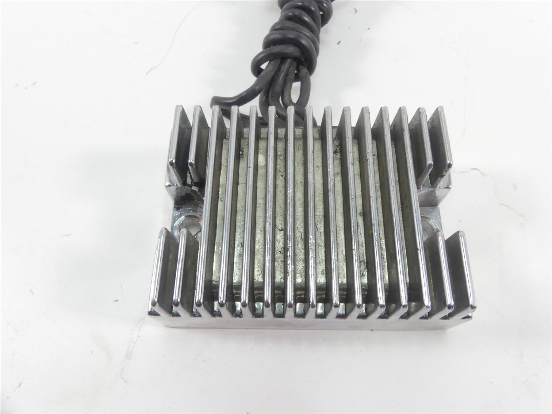 1999 Harley FXSTS Softail Springer Chrome Rectifier Voltage Regulator 74519-88B {{ shop.shopifyCountryName }} - Mototech271