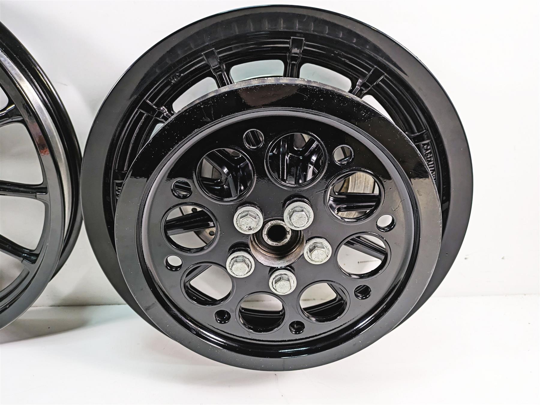 2005 Harley Dyna FXDL Low Rider Black Front Rear Wheel Set 16x3 19x2.15 43499-00 {{ shop.shopifyCountryName }} - Mototech271