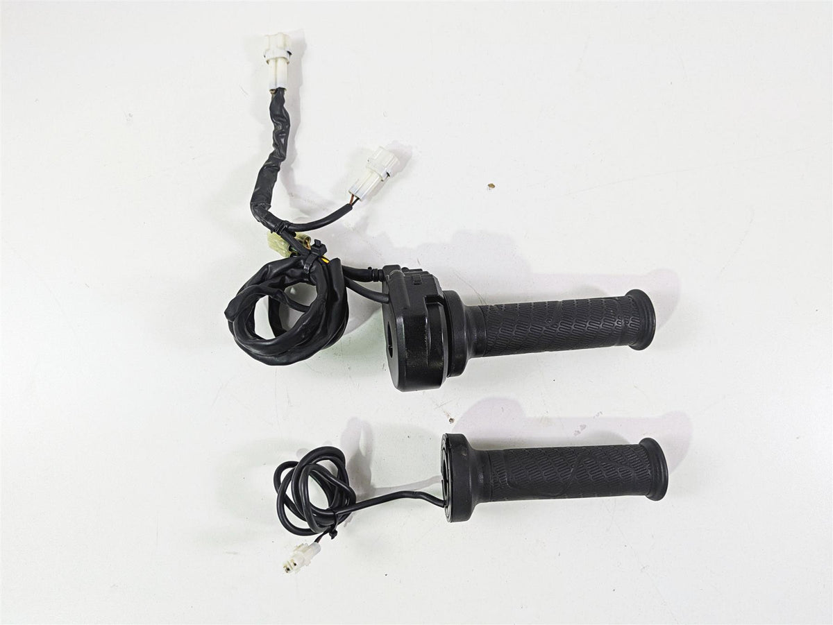 2018 KTM 1290 Super Duke R Ride By Wire E-Throttle Grip Set 60711012000 {{ shop.shopifyCountryName }} - Mototech271