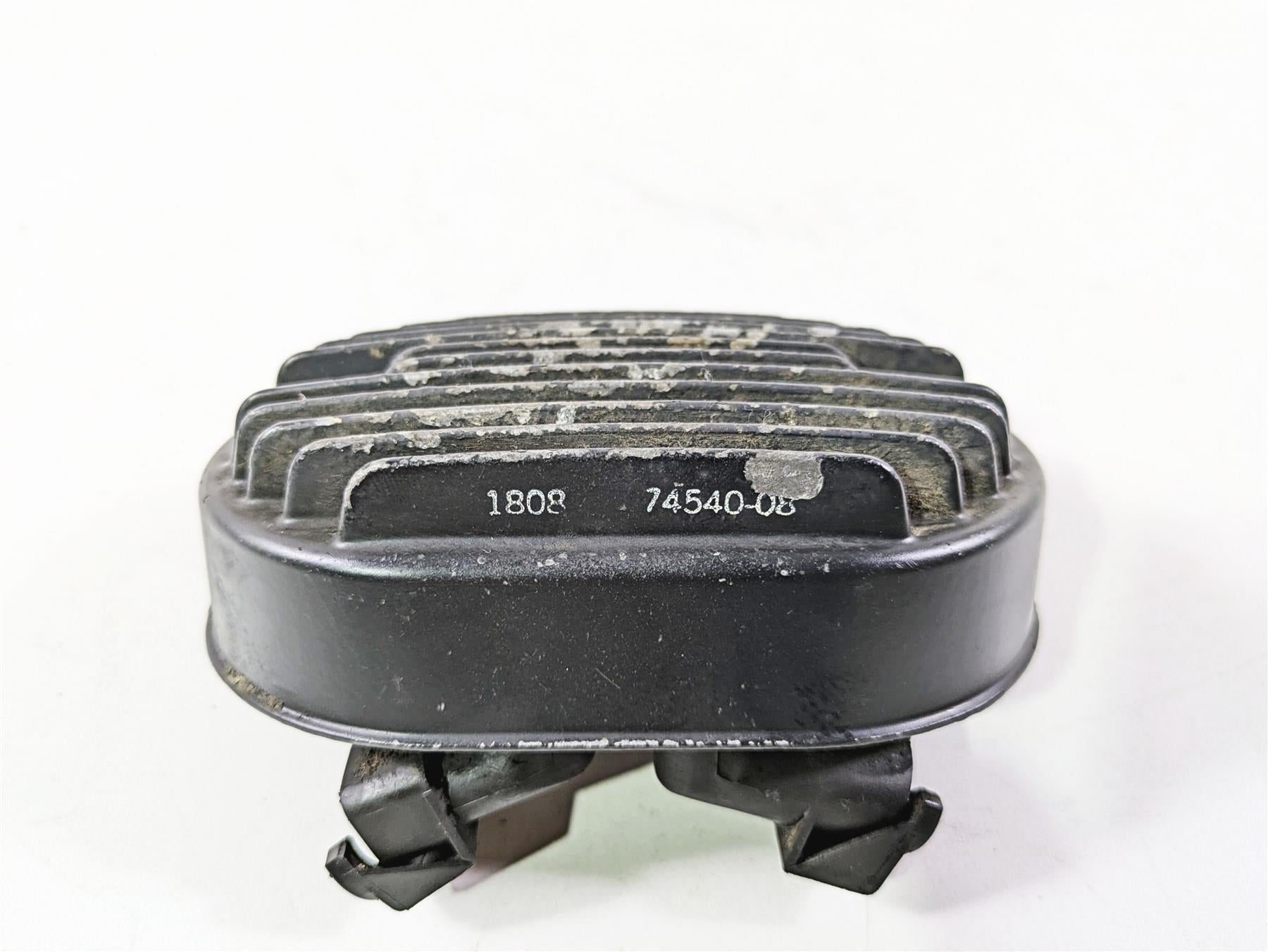 2008 Harley FLSTSB Cross Bones Rectifier Voltage Regulator 74540-08 {{ shop.shopifyCountryName }} - Mototech271