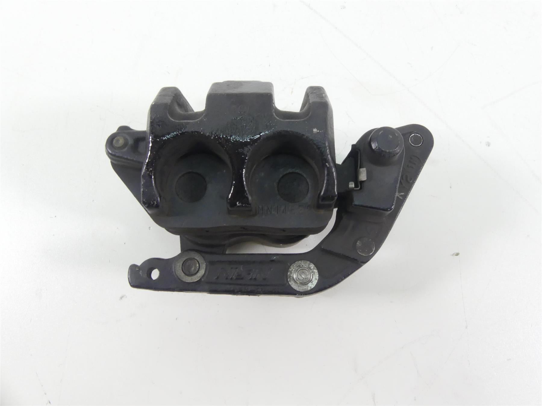 2002 Triumph Bonneville America Front Nissin Brake Caliper T2020542 {{ shop.shopifyCountryName }} - Mototech271