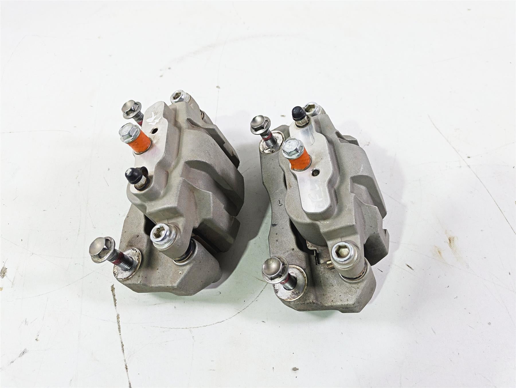 2020 Kawasaki Teryx KRX KRF 1000 Front Brake Caliper Set 43080-0221 43080-0222 {{ shop.shopifyCountryName }} - Mototech271