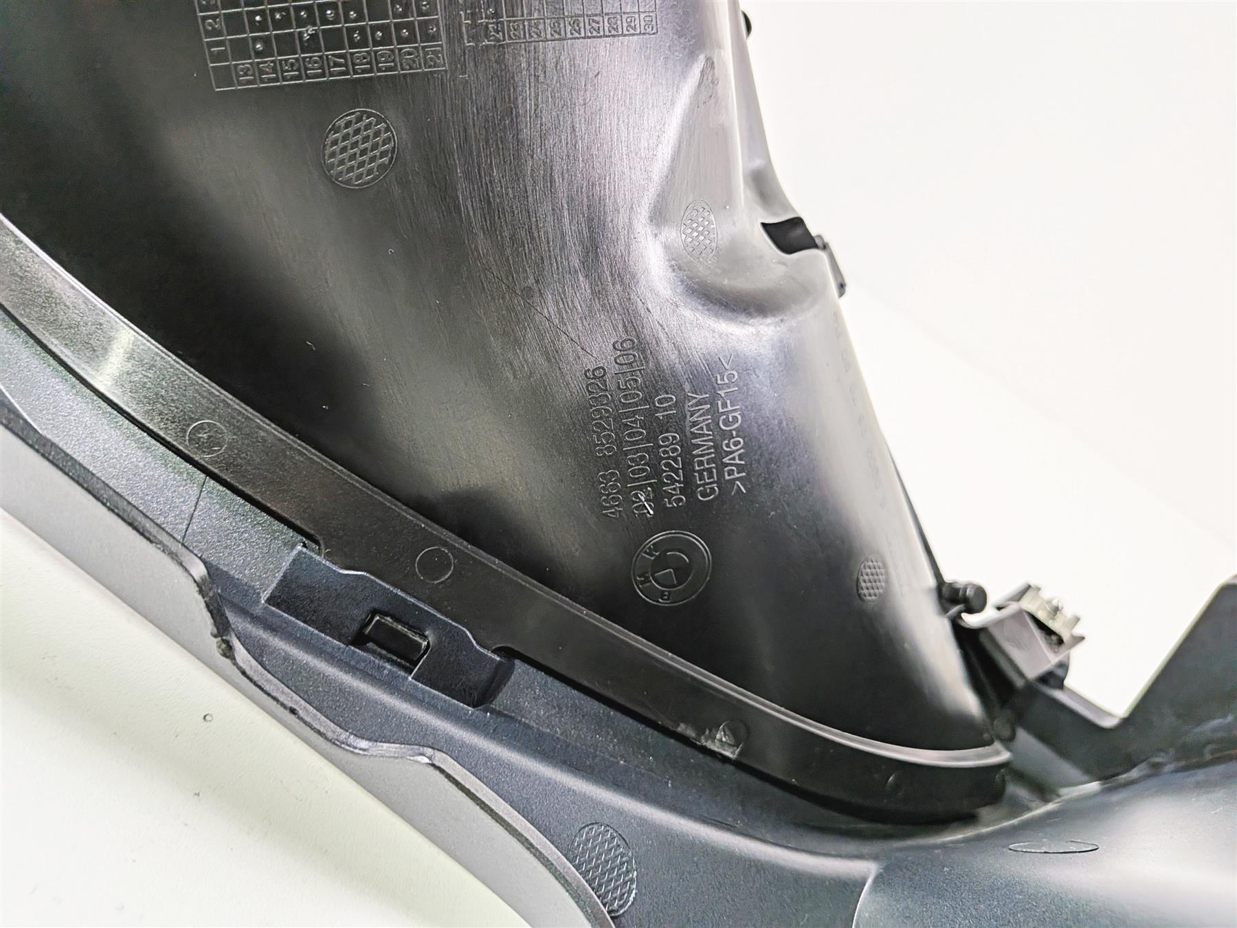2023 BMW R1250RT RTP K52 Right Knee Air Intake Cover Fairing 46638533582 {{ shop.shopifyCountryName }} - Mototech271
