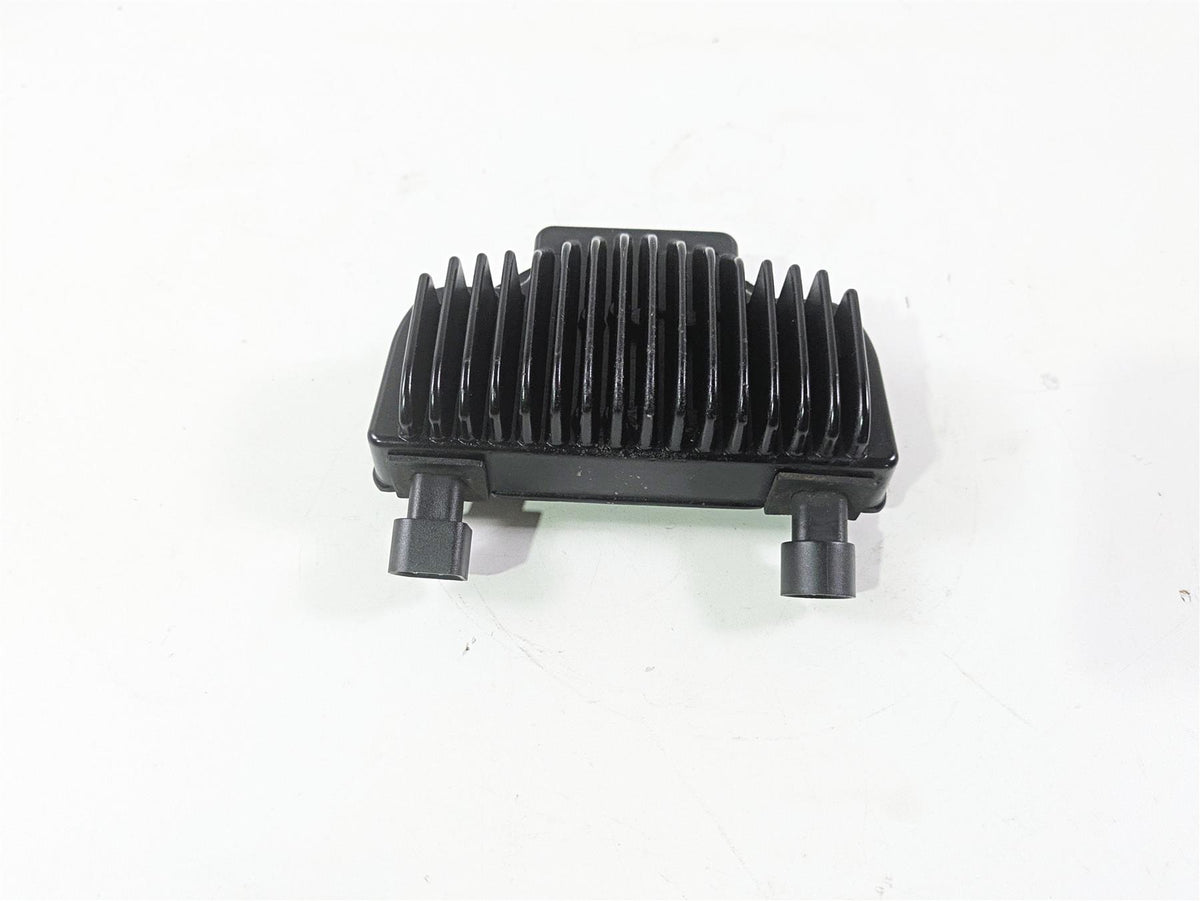 2010 Harley Dyna FXDB Street Bob Rectifier Voltage Regulator 74631-08A {{ shop.shopifyCountryName }} - Mototech271