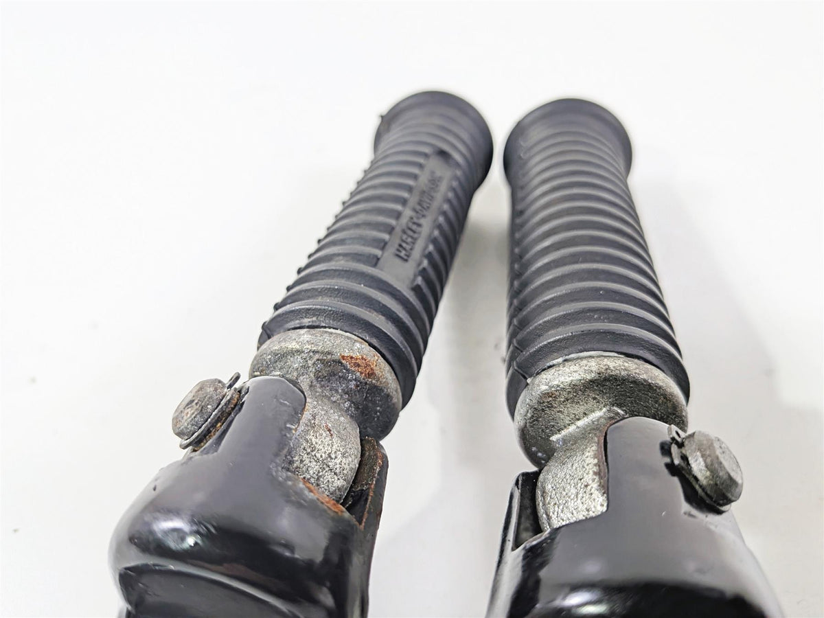 2006 Harley Sportster XL1200 C Rear Passenger Foot Peg Set 249315-04 {{ shop.shopifyCountryName }} - Mototech271