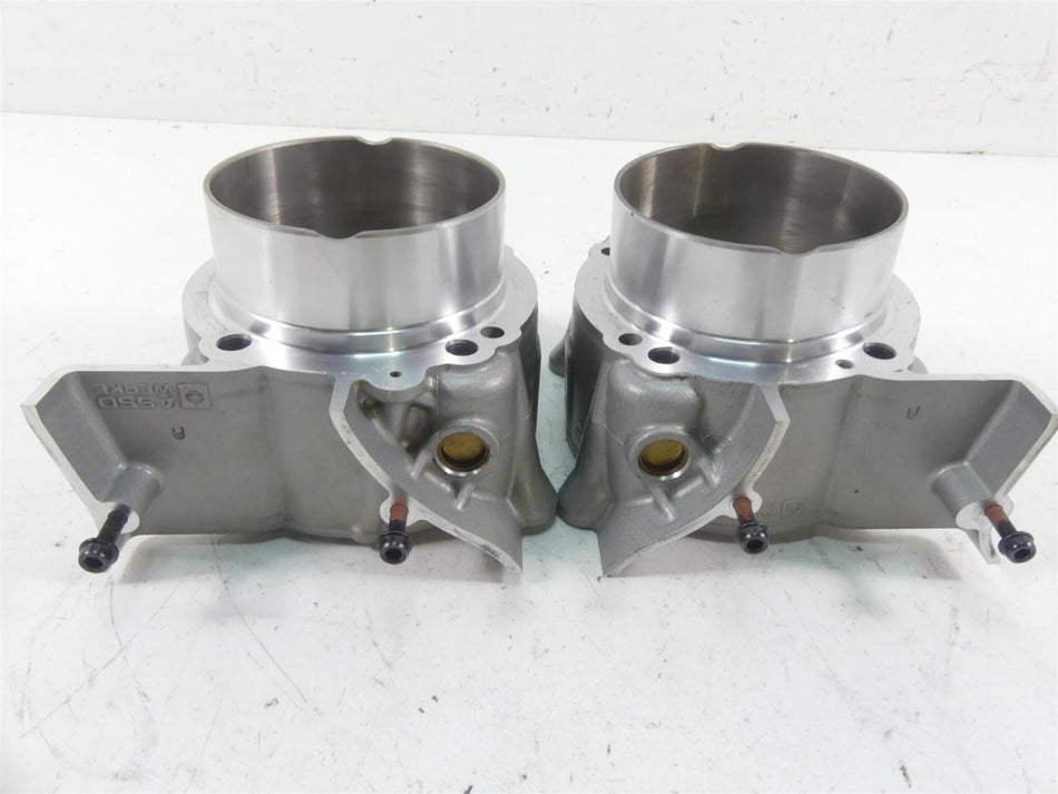2020 Ducati Multistrada 1260 Enduro Cylinder Jug Piston Set 12022871BG 12022881B {{ shop.shopifyCountryName }} - Mototech271