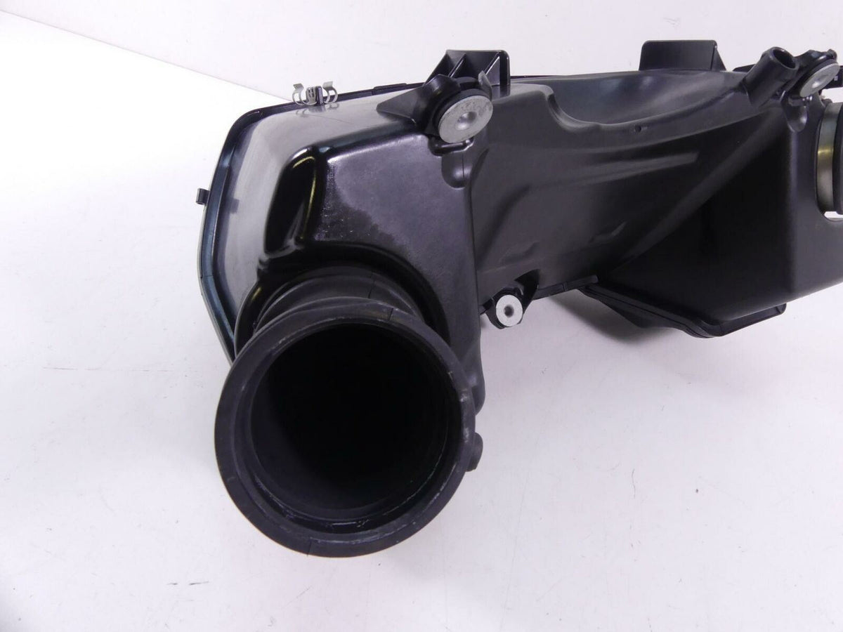 2016 BMW R1200RS K54 Air Box Cleaner Breather & Intake Tubes Rams 13718523907 {{ shop.shopifyCountryName }} - Mototech271