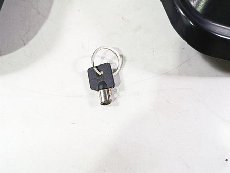 2017 Harley Touring FLTRXS Road Glide Left Right Saddlebag Lid Set Key 90200411 {{ shop.shopifyCountryName }} - Mototech271