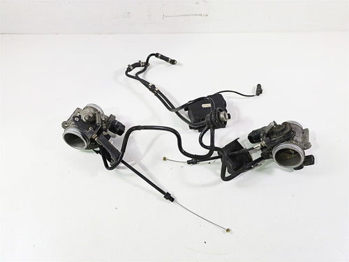 2009 BMW R1200RT K26 Throttle Bodies Body Set - Read 13547712613 13547712614 | Mototech271