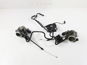 2009 BMW R1200RT K26 Throttle Bodies Body Set - Read 13547712613 13547712614 | Mototech271