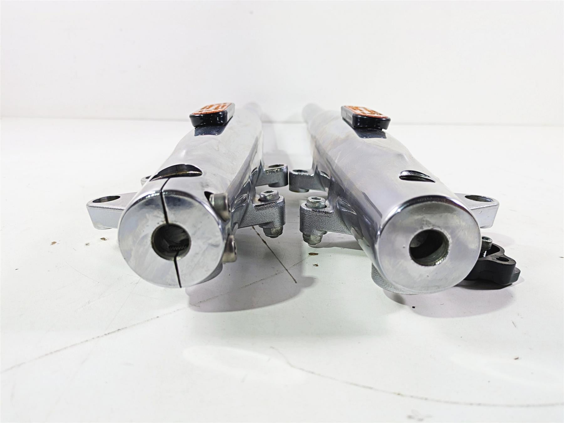 2019 Indian Chieftain Limited Chrome Front Fork Leg Set 46mm 1824021 1824022 {{ shop.shopifyCountryName }} - Mototech271