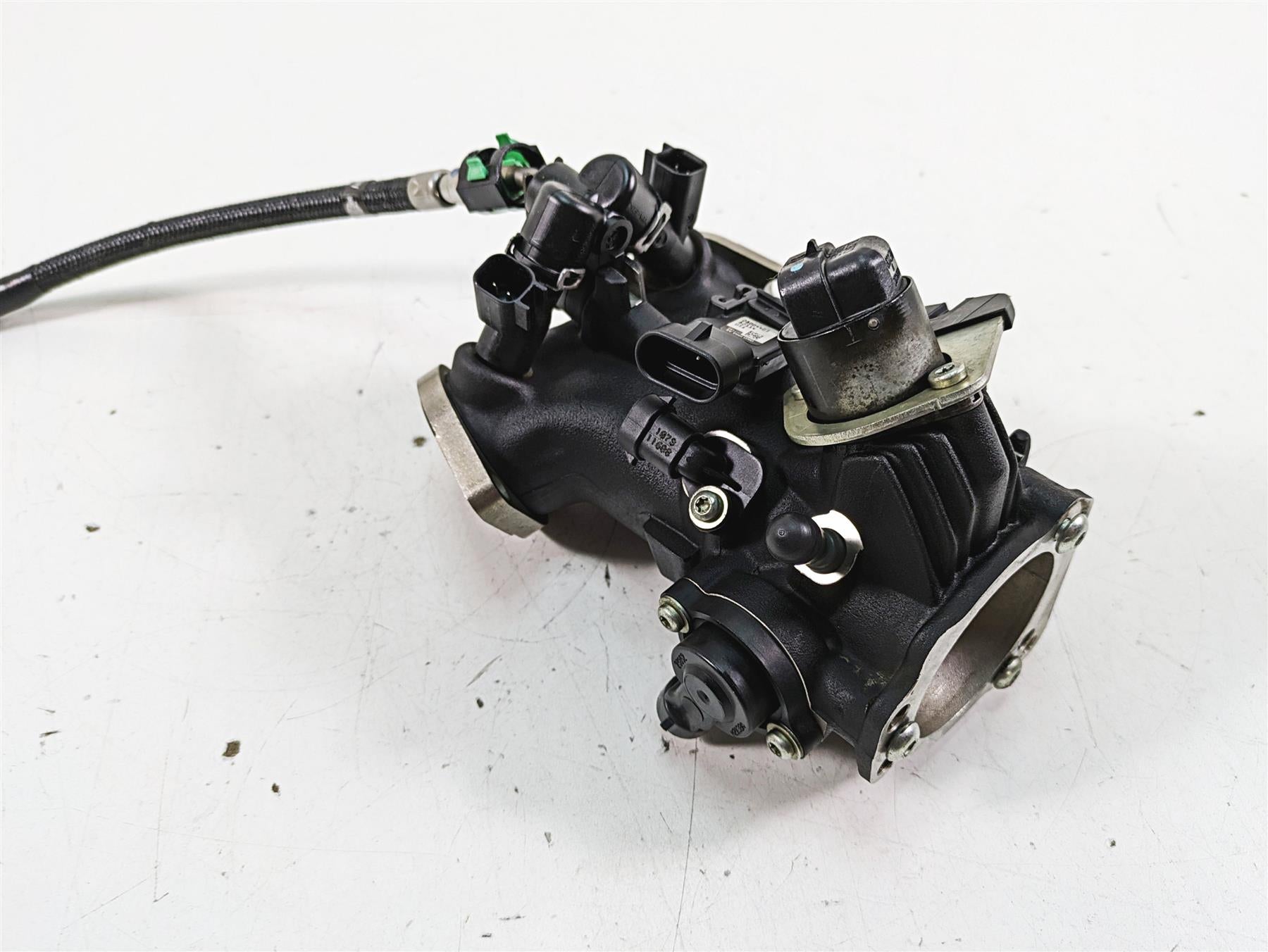 2009 Harley FXCWC Softail Rocker C Throttle Body Fuel Injection 27618-06 {{ shop.shopifyCountryName }} - Mototech271