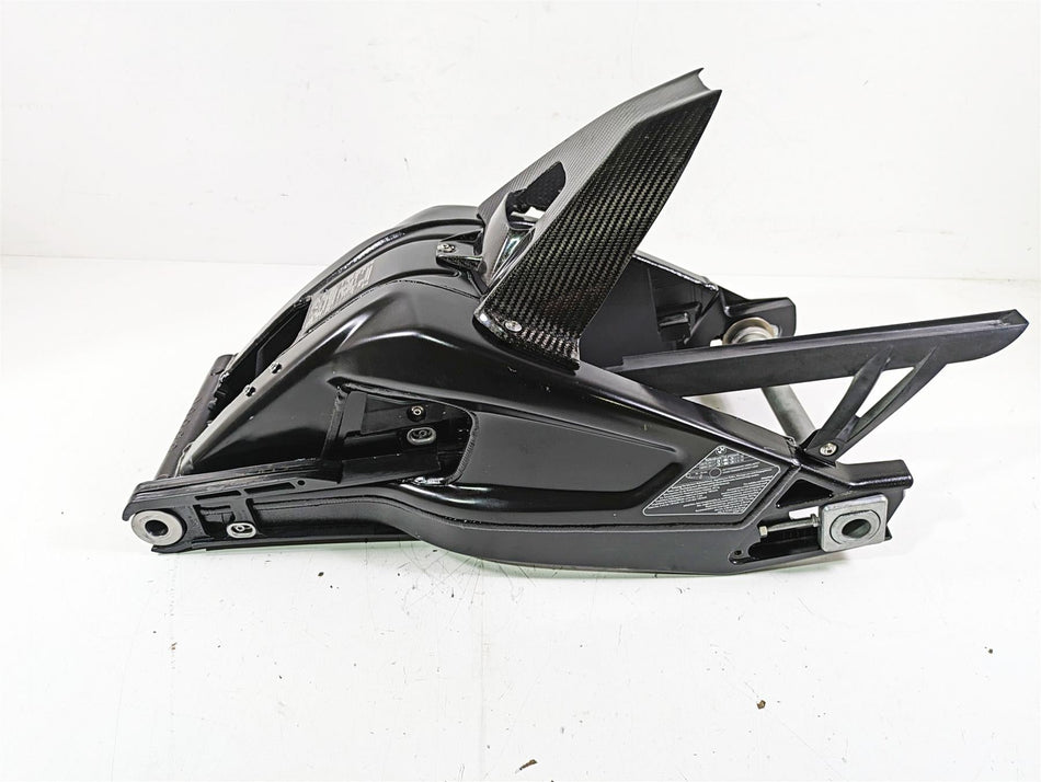 2017 BMW S1000R K47 Rear Swingarm Swing Arm + Carbon Fender 33358549982 {{ shop.shopifyCountryName }} - Mototech271