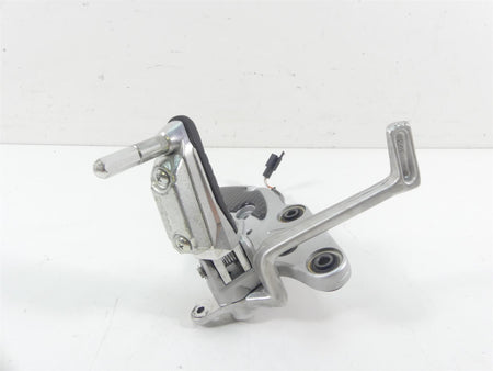 2020 Suzuki GSX1300 R Hayabusa Right Front Footpeg & Brake Pedal 43510-15H00 {{ shop.shopifyCountryName }} - Mototech271