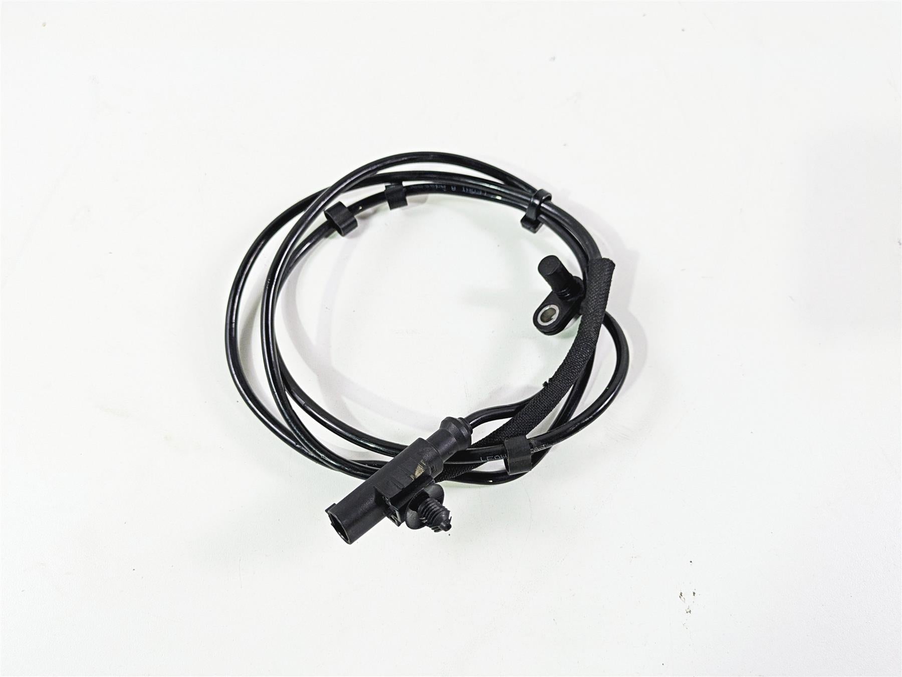 2022 Ducati Streetfighter V2 Rear Wheel Speed Abs Brake Sensor 55212111B {{ shop.shopifyCountryName }} - Mototech271