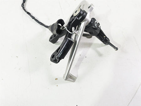 2020 Kawasaki ZX6R Ninja Right Foot Peg Brake Pedal Lever 35063-0590-18R {{ shop.shopifyCountryName }} - Mototech271