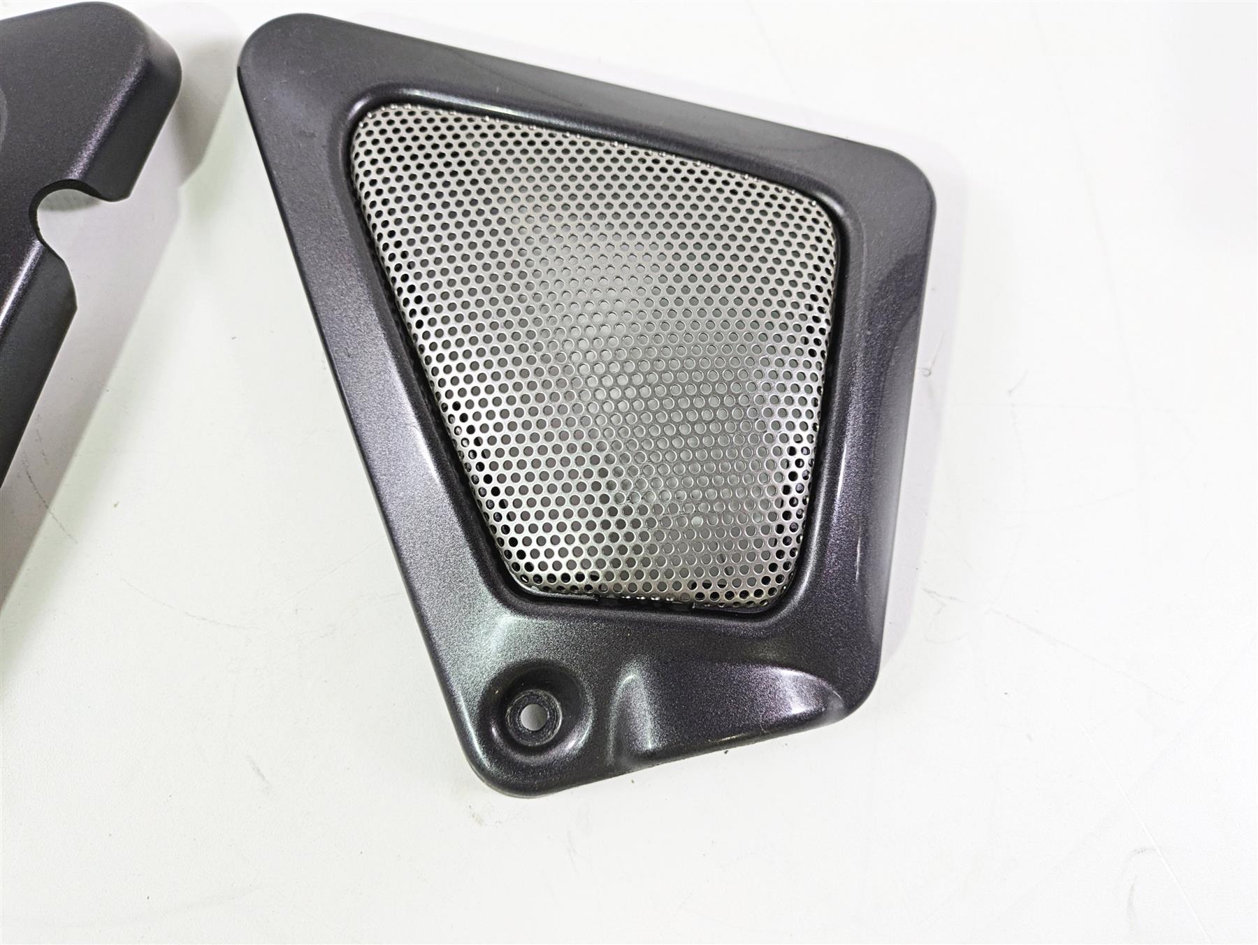 2016 Harley VRSCDX Night Rod Neck Cover Fairing Set 66297-07 66296-07 {{ shop.shopifyCountryName }} - Mototech271