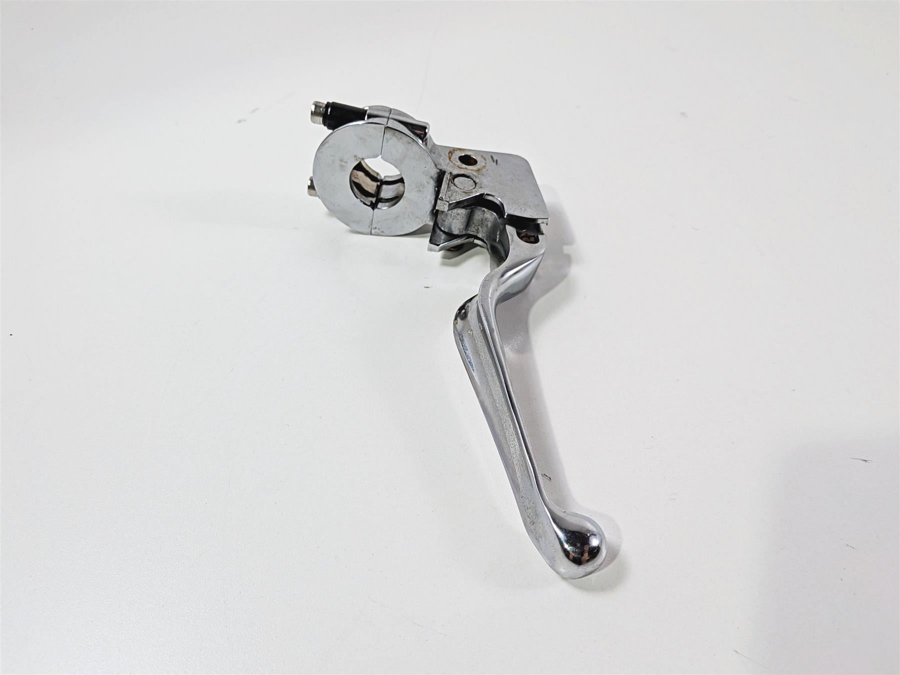 1993 Harley Touring FLHTCU Electra Glide Chrome Clutch Perch & Lever 38608-82B {{ shop.shopifyCountryName }} - Mototech271