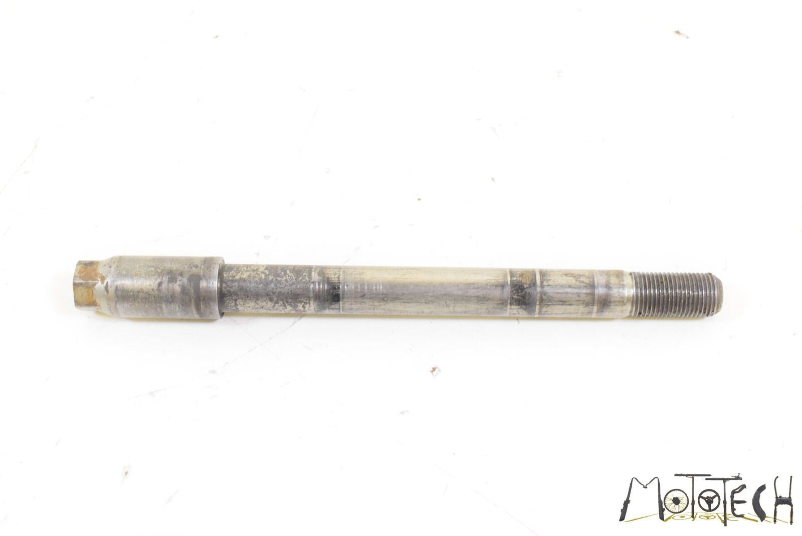 1997 Honda XR600R XR600 R Front Axle Spindle 44301-KAE-870 {{ shop.shopifyCountryName }} - Mototech271