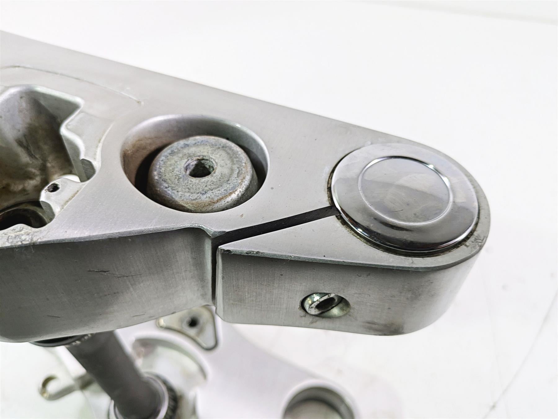 2004 Victory Kingpin Upper Lower Triple Tree Set 1821379 1823531 {{ shop.shopifyCountryName }} - Mototech271