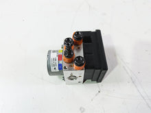 Load image into Gallery viewer, 2022 MV Agusta F3 800 Rosso Abs Brake Pump Module Unit 8000C8261
