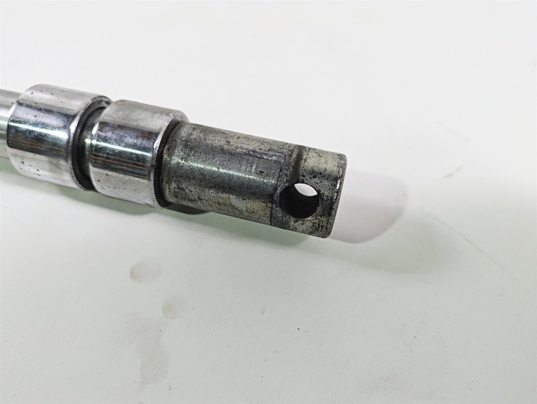 2005 Harley Touring FLHRI Road King Front Axle Wheel Spindle 1" 43364-00 {{ shop.shopifyCountryName }} - Mototech271