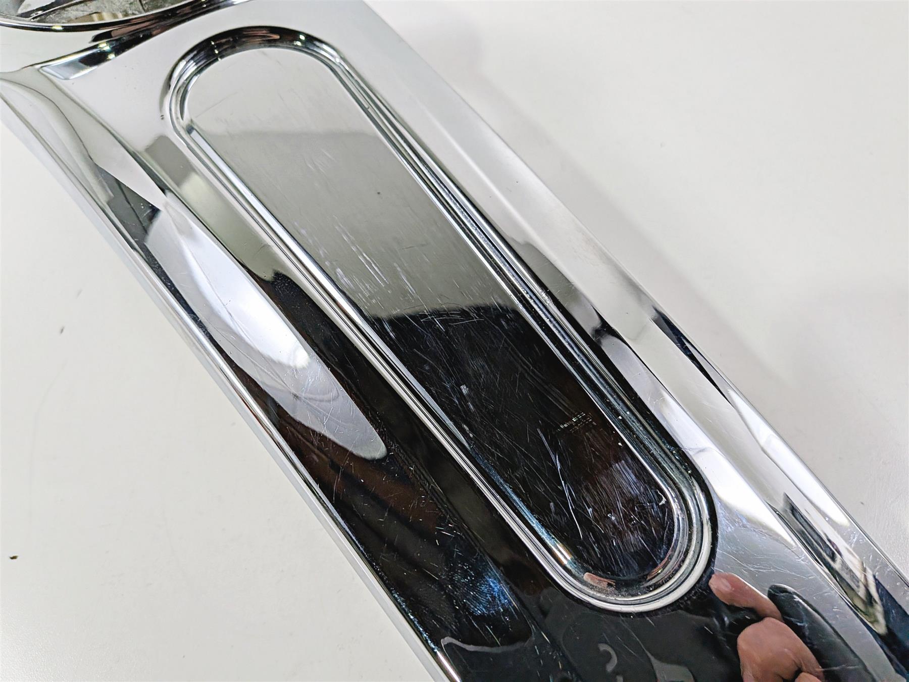 2017 Harley Touring FLHXS Street Glide Fuel Gas Tank Cover Dash Chrome 69214-08 {{ shop.shopifyCountryName }} - Mototech271