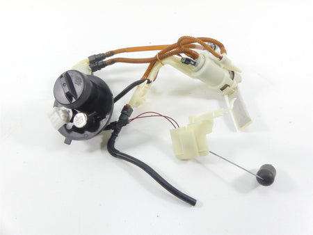 2013 Harley Touring FLHX Street Glide Fuel Gas Petrol Pump 75069-08C {{ shop.shopifyCountryName }} - Mototech271