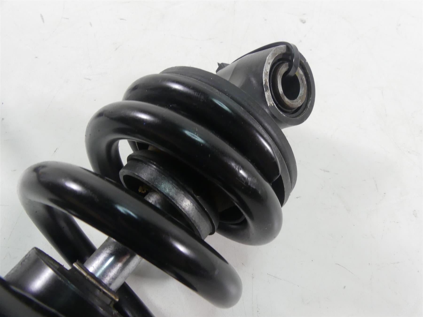 2018 Harley FLHC Softail Heritage Straight Rear Showa Shock Damper 56mm 54000138 {{ shop.shopifyCountryName }} - Mototech271