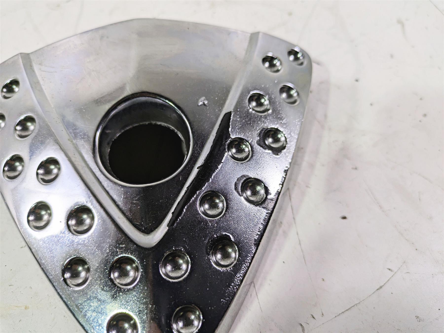 2004 Victory Kingpin Left Triangle Engine Ignition Side Cover 5245659 {{ shop.shopifyCountryName }} - Mototech271