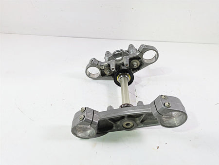 2020 Suzuki V-Strom 1050 XT Upper Lower Triple Tree Set - Read 51310-06L00-QSC {{ shop.shopifyCountryName }} - Mototech271