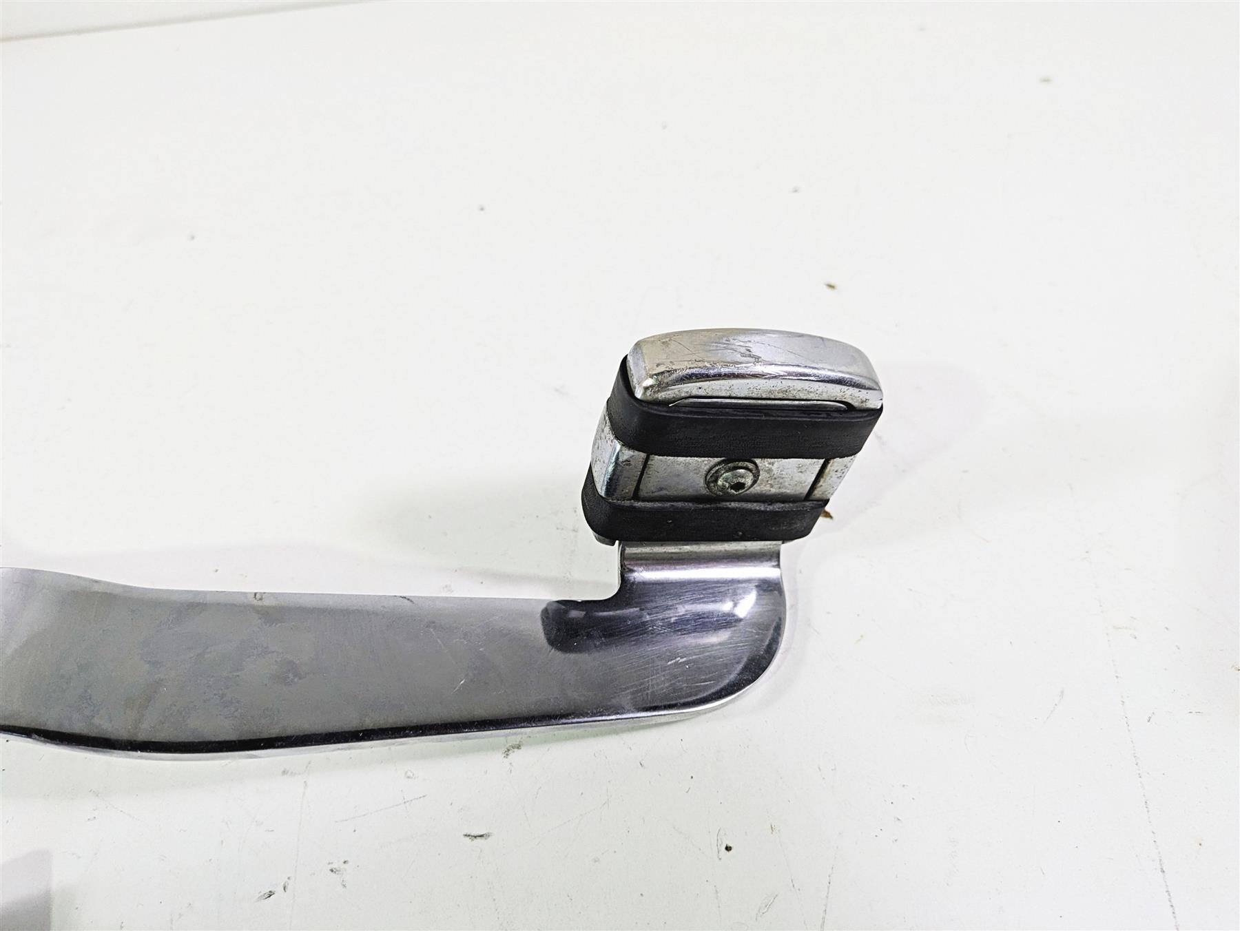 2003 Harley Softail FXSTDI Deuce 100th Brake Pedal & Footpeg Foot Peg Rest Set {{ shop.shopifyCountryName }} - Mototech271