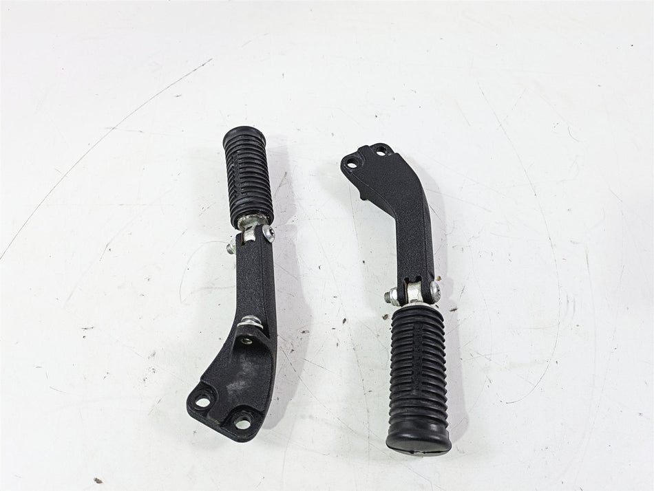 2015 Harley FXDL Dyna Low Rider Passenger Footpeg Foot Pegs 49224-06 49230-06 {{ shop.shopifyCountryName }} - Mototech271