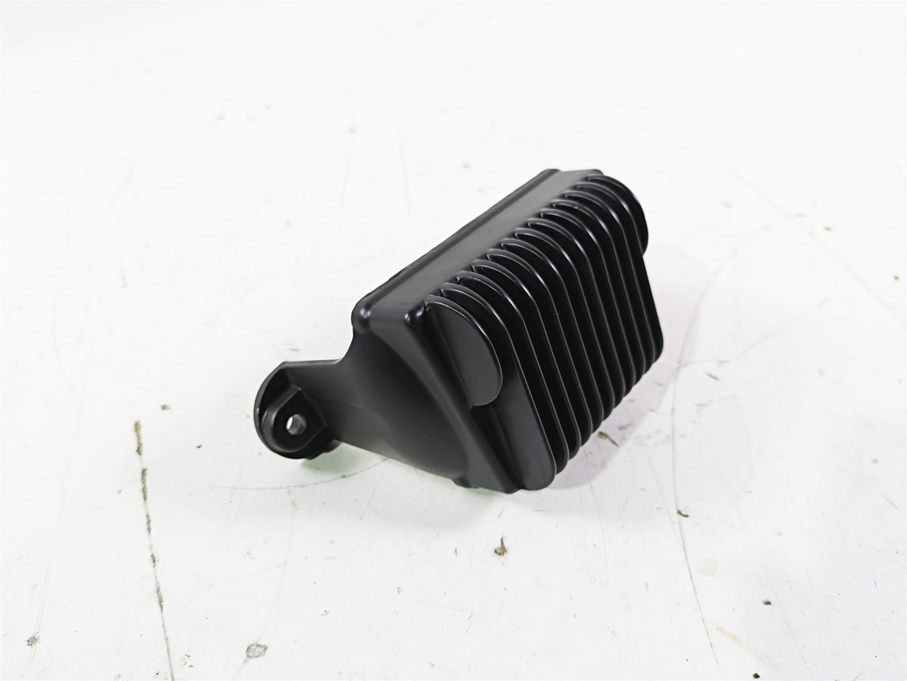 2016 Harley Touring FLTRX Road Glide Rectifier Voltage Regulator 74505-09A {{ shop.shopifyCountryName }} - Mototech271