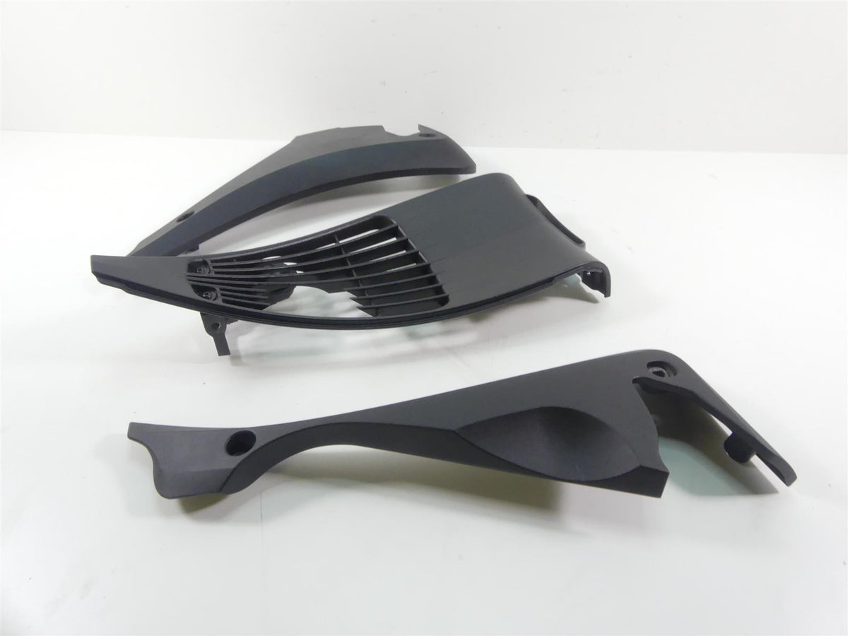 2015 Victory Cross Country 8 Ball Radiator Side & Center Cover Fairings 5437803 {{ shop.shopifyCountryName }} - Mototech271