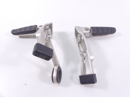 2008 BMW R1200R K27 Rear Passenger Pillion Footpeg Set 46717688780 46717693113 {{ shop.shopifyCountryName }} - Mototech271