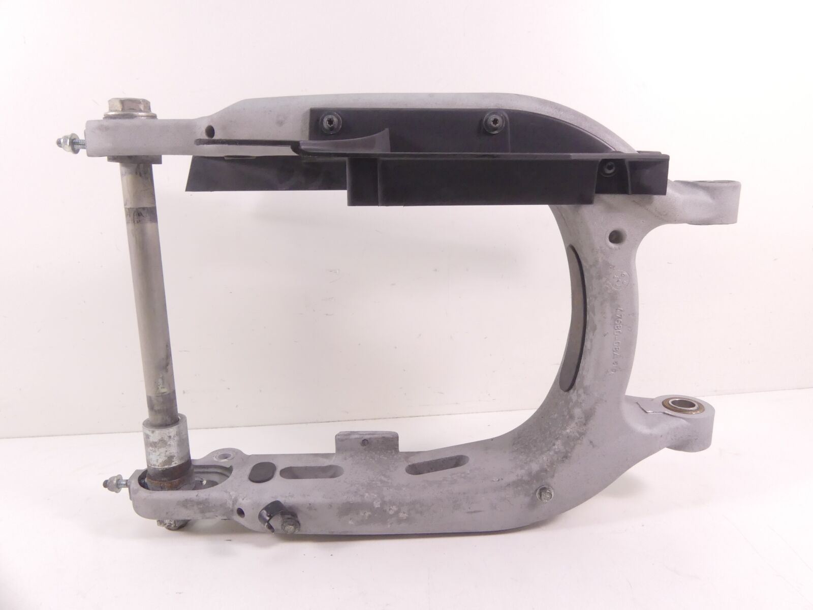 2009 Harley XR1200 X Sportster Rear Swingarm Swing Arm + Axle & Guards 47680-08 {{ shop.shopifyCountryName }} - Mototech271