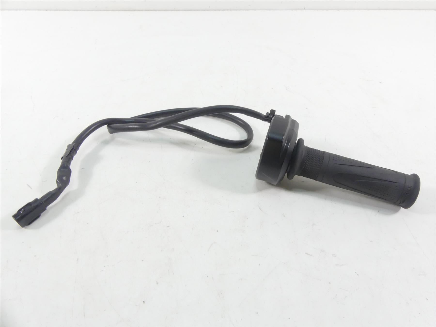 2018 Triumph Street Triple 765RS Ride Fly By Wire Throttle Grip Sensor T2042226 {{ shop.shopifyCountryName }} - Mototech271