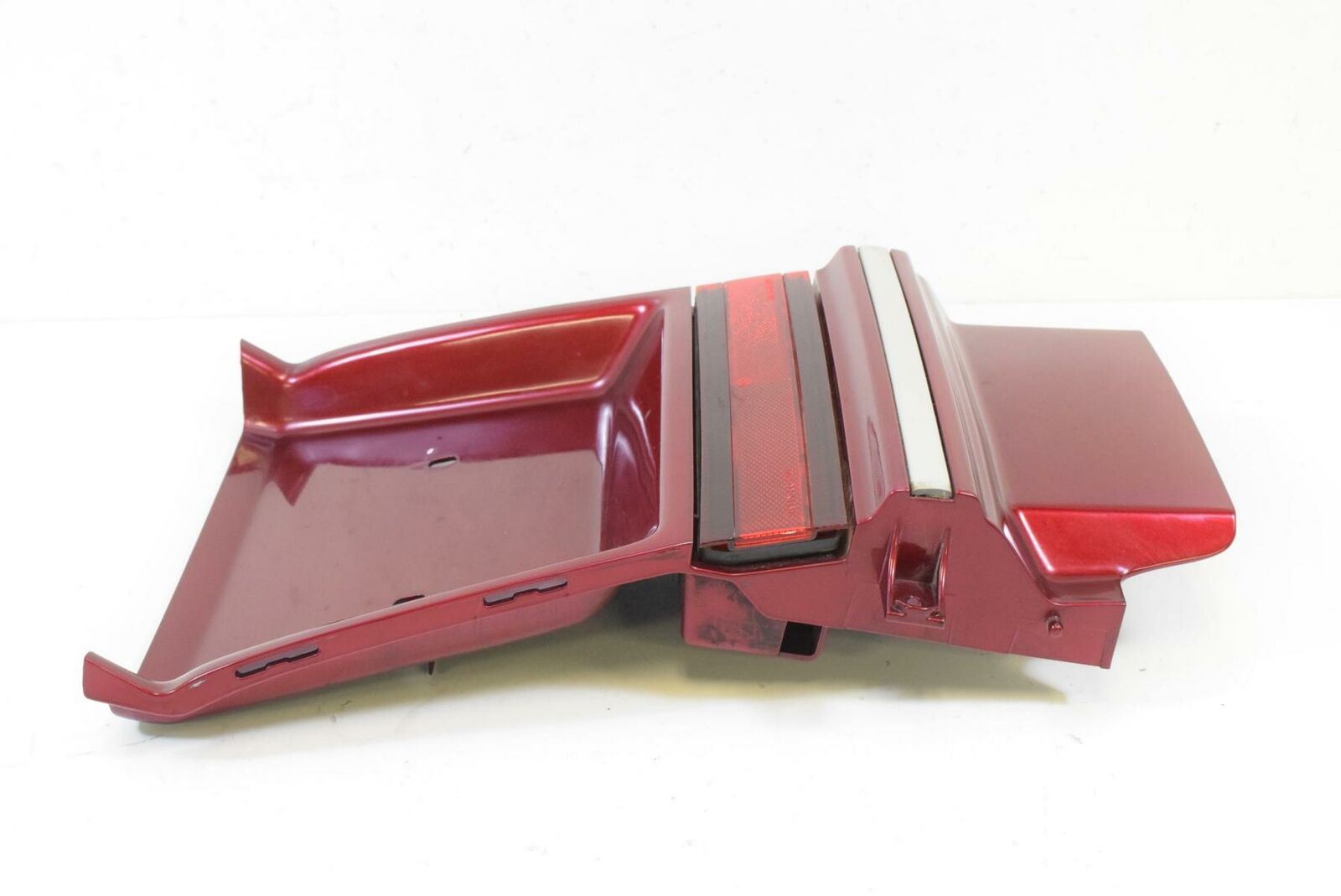 1995 Honda Goldwing GL1500 I Rear Center Cover Middle Fender 80100-MN5-0000 {{ shop.shopifyCountryName }} - Mototech271