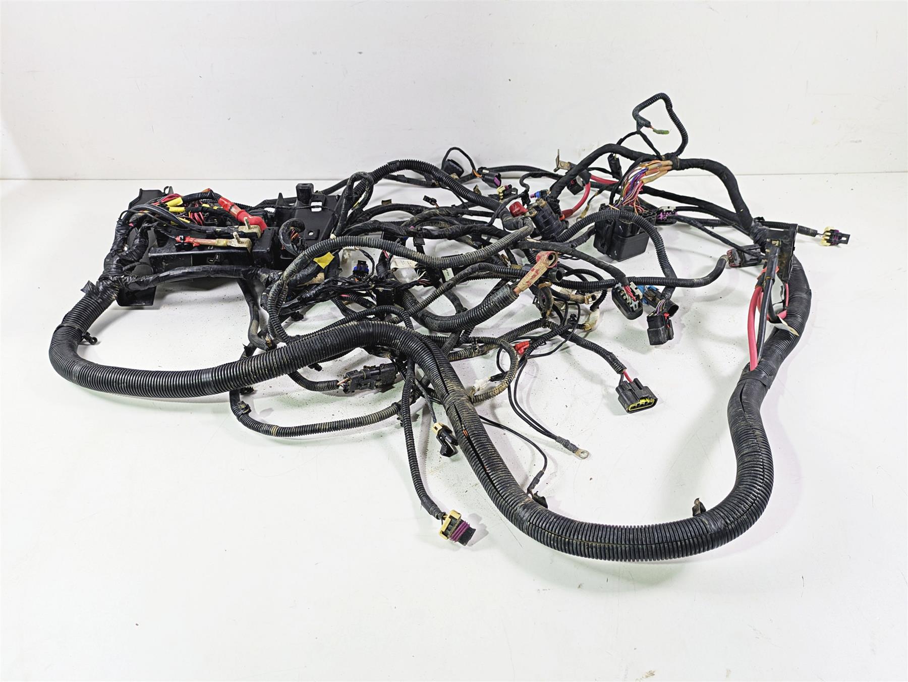 2020 Can Am Maverick X3 Turbo R STD Main Wiring Harness Loom - No Cut 710006658 {{ shop.shopifyCountryName }} - Mototech271