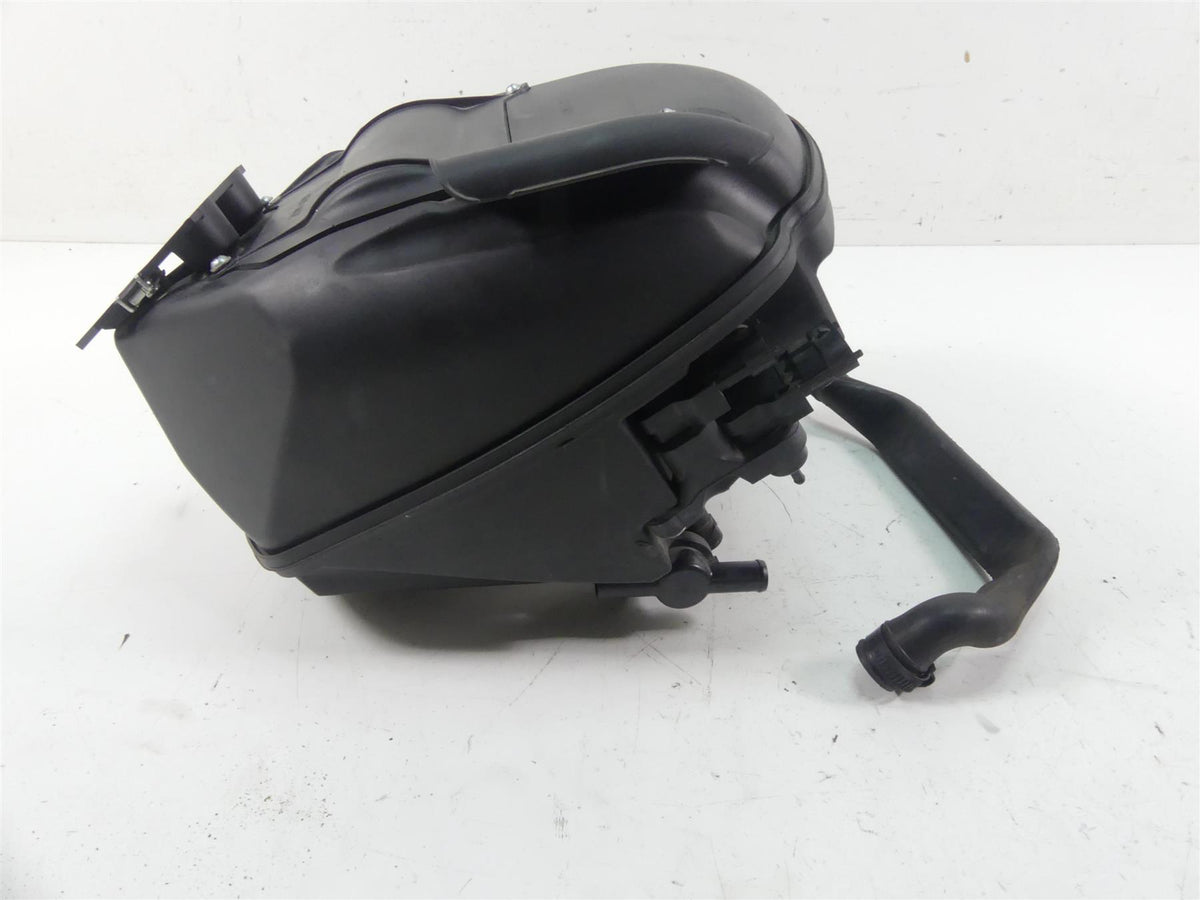 2018 Ducati Hypermotard 939 SP Air Box Cleaner Breather Filter 44212691B {{ shop.shopifyCountryName }} - Mototech271