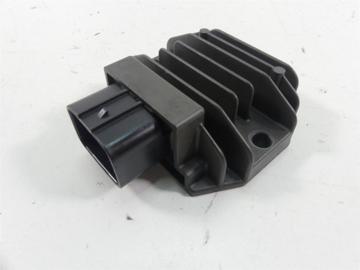 2016 KTM 1290 Superduke R Rectifier Voltage Regulator 60311034000 FH022AA {{ shop.shopifyCountryName }} - Mototech271
