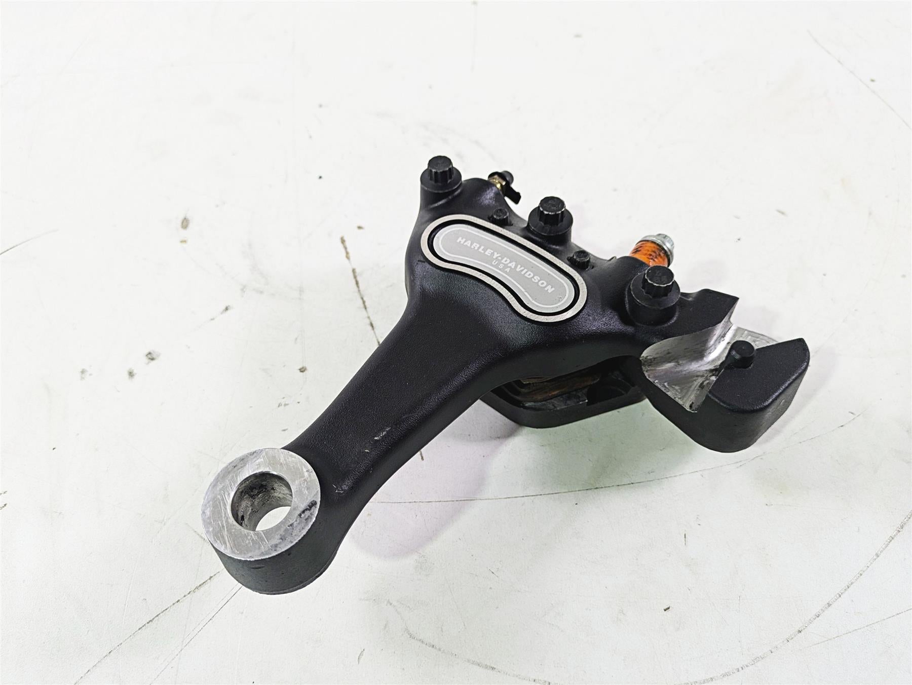 2004 Harley Softail FLSTF Fat Boy Rear Brake Caliper 44016-00D {{ shop.shopifyCountryName }} - Mototech271