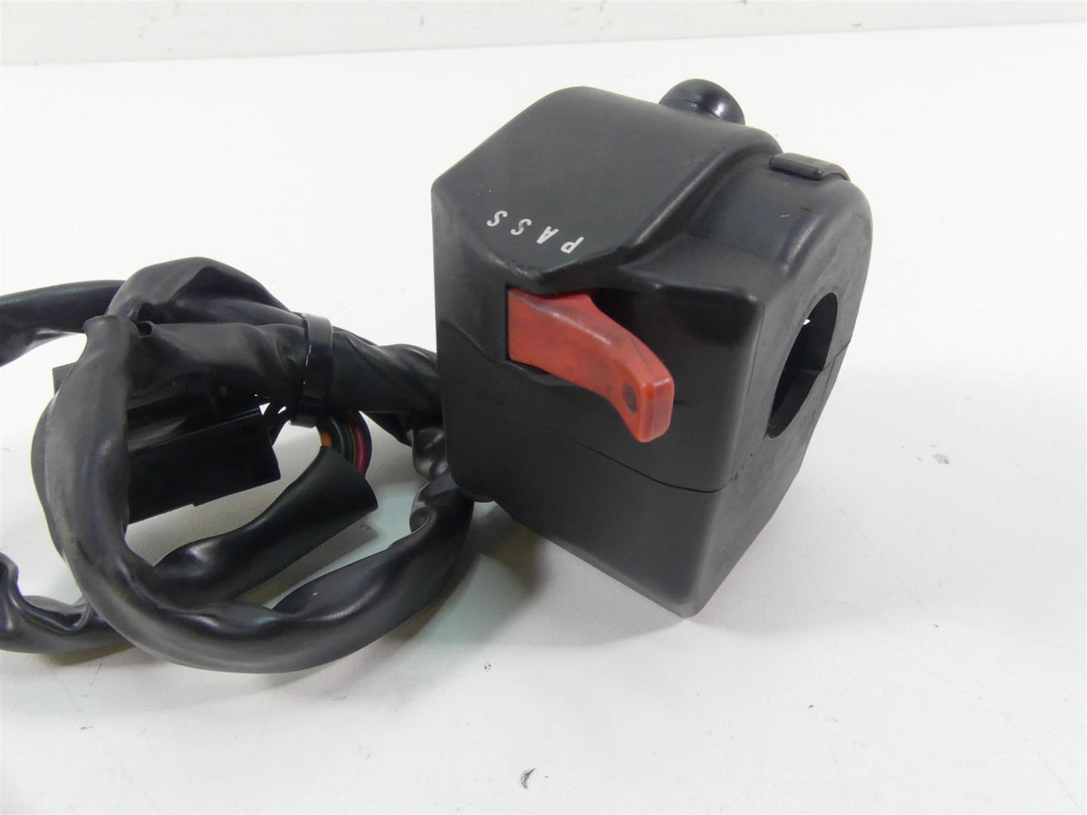 2006 Triumph Daytona 675 Left Hand Light Blinker Control Switch T2040274 {{ shop.shopifyCountryName }} - Mototech271